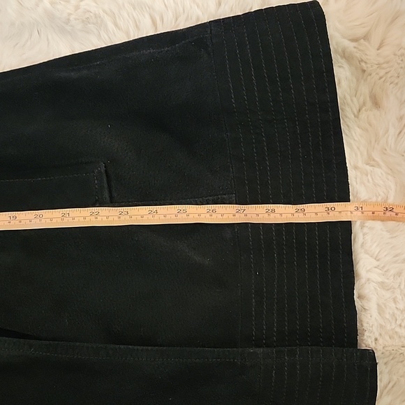 Danier vintage black suede jacket - Picture 8 of 8